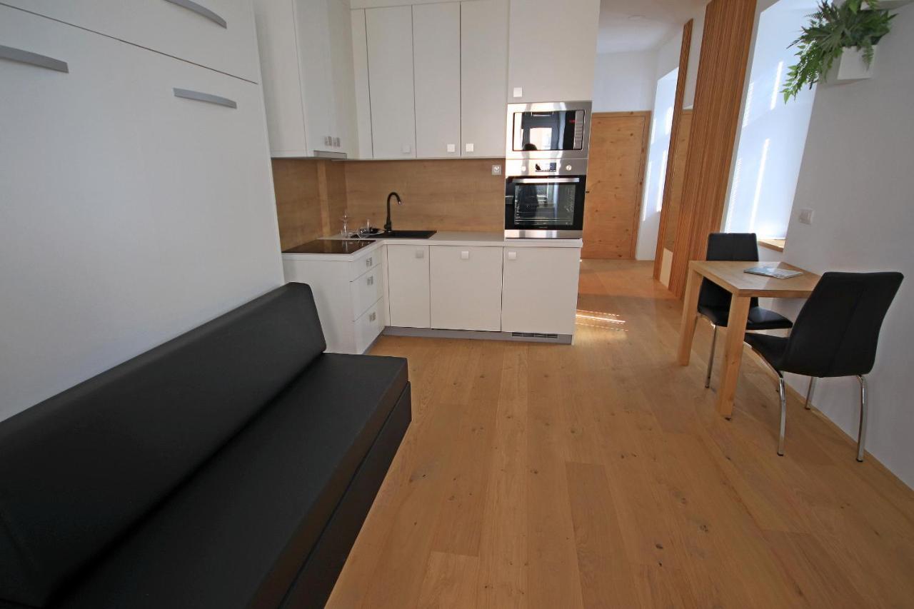 Cirus Apartments Kocevje Exteriör bild
